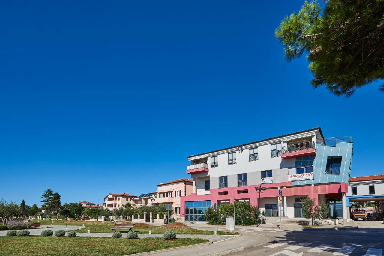 Apartment Bellavista Sea View Umag Bagian luar foto